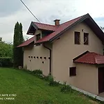 Сasa de vacaciones House Sarajevo *